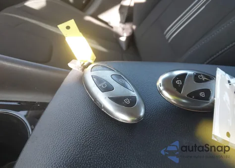 2024 Hyundai Elantra Hybrid Blue z USA, uszkodzony, nr VIN KMHLM4DJXRU113855